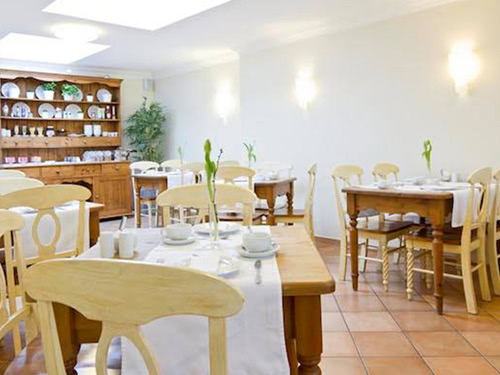 Restaurant-02