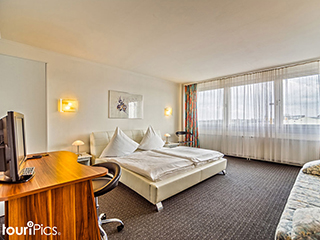 Hotel Berliner Bär-Tempelhof/Berlin-Zimmer