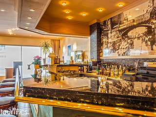 Hotel Berliner Bär-Tempelhof/Berlin-Bar-02