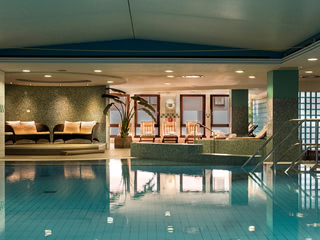 Hotel Hilton Dresden-Dresden-Pool