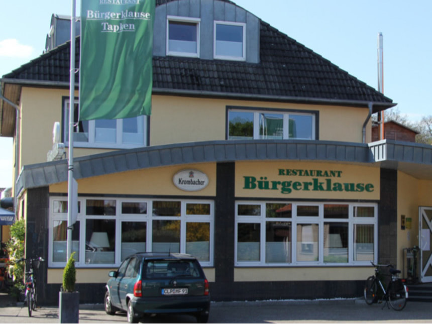 Aussenansicht der Bürgerklause Tapken in Garrel