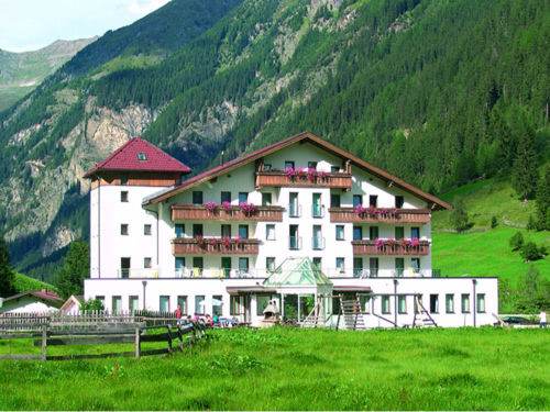 Aussenansicht vom Hotel Tia Monte im Kaunertal