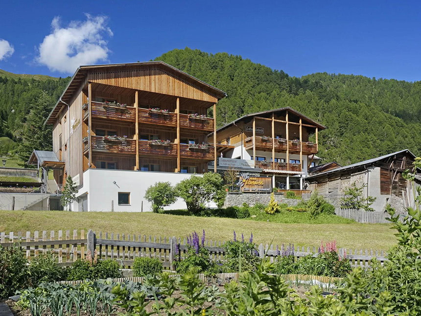 Südtirol - 3*Hotel Edelweiß - 8 Tage für 2 Personen inkl. Halbpension