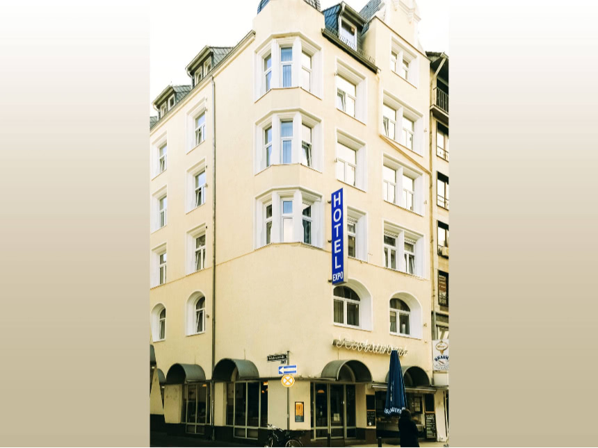 Aussenansicht des Expo Hotel Frankfurt am Main