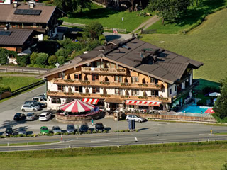 Ferienhotel Alpenhof-Aurach/Kitzbühel-Aussenansicht01