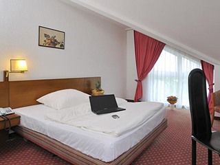 Quality Hotel Dresden West-Kesselsdorf/Dresden-Zimmer-03